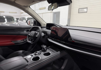 Подержанный автомобиль Changan CS55PLUS 2023 года (9 фото)