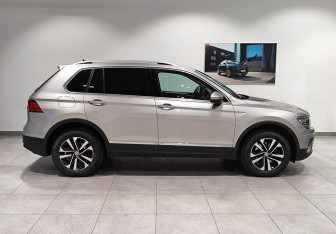 Подержанный автомобиль Volkswagen Tiguan 2019 года (4 фото)