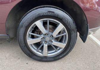 Подержанный автомобиль Nissan Murano Suv 2014 года (12 фото)