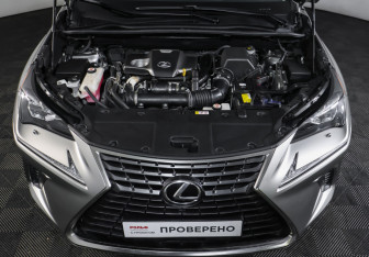 Подержанный автомобиль Lexus NX 2019 года (9 фото)