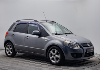 Подержанный автомобиль Suzuki SX4 Hatchback 2008 года (7 фото)