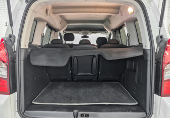 Подержанный автомобиль Citroen Berlingo 2021 года (10 фото)