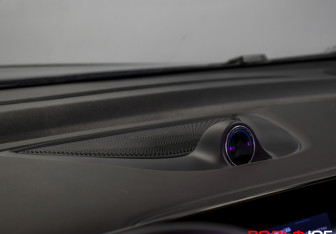 Подержанный автомобиль Voyah Dream 2023 года (24 фото)