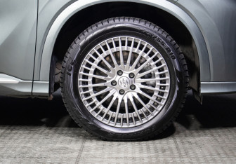 Подержанный автомобиль Evolute i-SPACE 2024 года (29 фото)