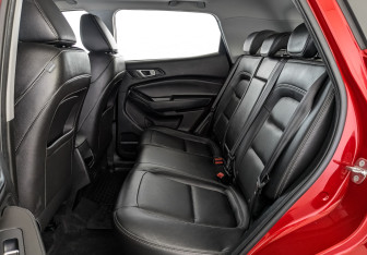 Подержанный автомобиль Chery Tiggo 4 2022 года (18 фото)