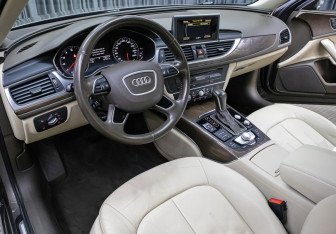 Подержанный автомобиль Audi A6 Sedan 2015 года (16 фото)