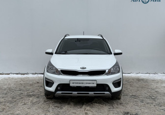 Подержанный автомобиль Kia Rio Hatchback 2019 года (2 фото)