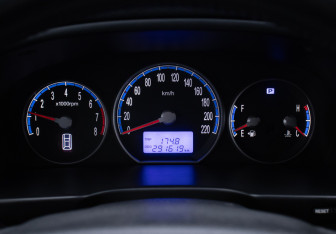 Подержанный автомобиль Hyundai Santa Fe 2007 года (12 фото)