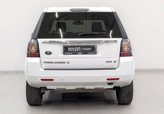 Подержанный автомобиль Land Rover Freelander 2013 года (6 фото)