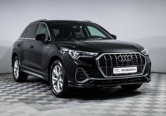 Подержанный автомобиль Audi Q3 2021 года (3 фото)