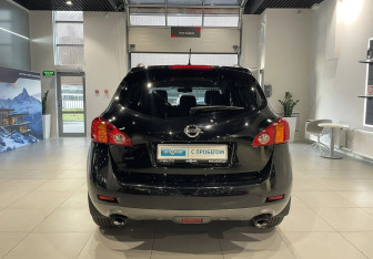 Подержанный автомобиль Nissan Murano Suv 2010 года (5 фото)