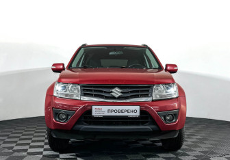 Подержанный автомобиль Suzuki Grand Vitara 2013 года (2 фото)