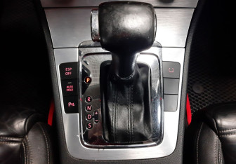 Подержанный автомобиль Volkswagen Passat CC 2008 года (13 фото)