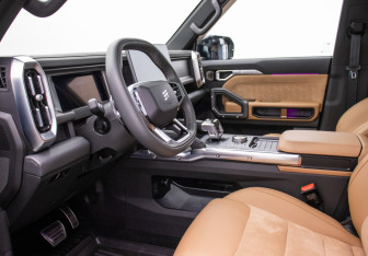 Подержанный автомобиль Jetour T2 2024 года (10 фото)