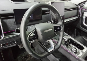 Подержанный автомобиль Jaecoo J7 2023 года (12 фото)