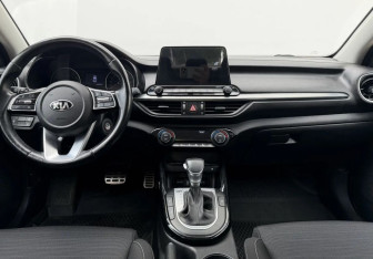 Подержанный автомобиль Kia Cerato Sedan 2020 года (9 фото)