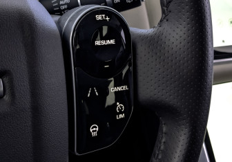Подержанный автомобиль Land Rover Range Rover Sport 2021 года (30 фото)