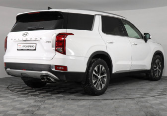 Подержанный автомобиль Hyundai Palisade 2021 года (5 фото)