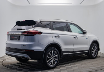Подержанный автомобиль Geely Atlas Pro 2022 года (5 фото)