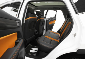 Подержанный автомобиль Kaiyi X3 Pro 2024 года (20 фото)