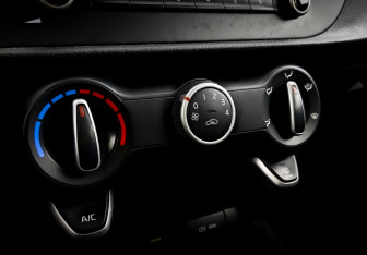 Подержанный автомобиль Kia Rio Hatchback 2021 года (25 фото)