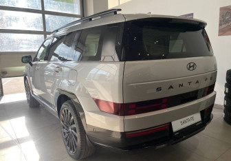 Новый Hyundai Santa Fe 2025 (2 фото)