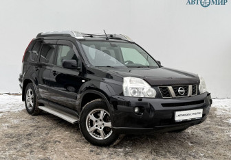 Подержанный автомобиль Nissan X-Trail 2008 года (3 фото)
