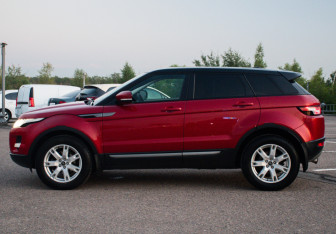 Подержанный автомобиль Land Rover Range Rover Evoque 2013 года (8 фото)