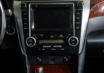 Подержанный автомобиль Toyota Camry Sedan 2014 года (12 фото)