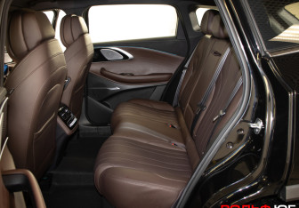 Подержанный автомобиль Exeed TXL 2023 года (10 фото)