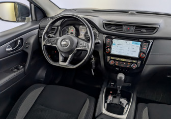 Подержанный автомобиль Nissan Qashqai 2020 года (29 фото)