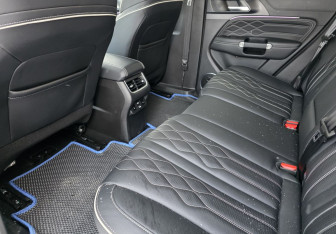 Подержанный автомобиль Tank 300 2023 года (10 фото)