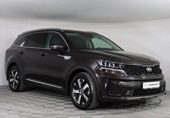 Подержанный автомобиль Kia Sorento 2020 года (3 фото)