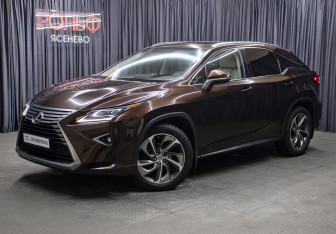 Подержанный автомобиль Lexus RX 2015 года (1 фото)