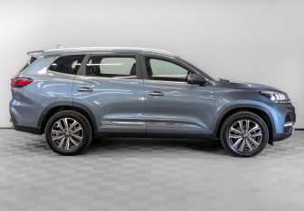 Подержанный автомобиль Chery Tiggo 8 2020 года (4 фото)