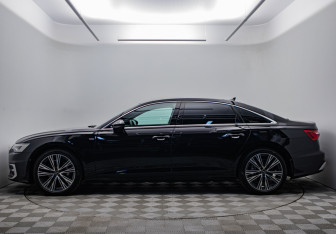 Подержанный автомобиль Audi A6 Sedan 2023 года (2 фото)