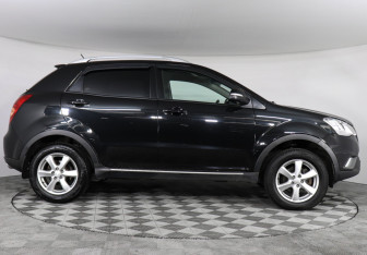 Подержанный автомобиль SsangYong Actyon 2013 года (4 фото)