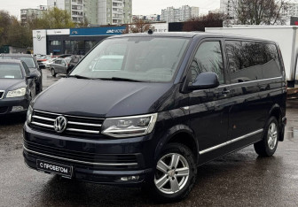 Подержанный автомобиль Volkswagen Caravelle 2018 года (1 фото)