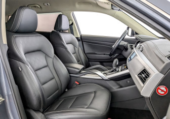 Подержанный автомобиль Geely Atlas 2019 года (24 фото)