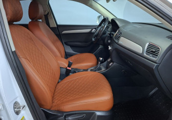 Подержанный автомобиль Audi Q3 2013 года (10 фото)