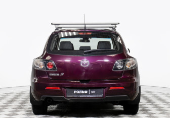 Подержанный автомобиль Mazda 3 Hatchback 2007 года (6 фото)