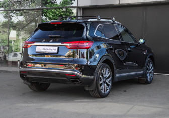 Подержанный автомобиль Hongqi HS5 2023 года (4 фото)