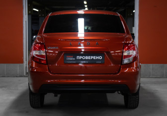 Подержанный автомобиль LADA (ВАЗ) Granta Sedan 2020 года (6 фото)