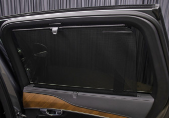 Подержанный автомобиль Volvo XC90 2019 года (11 фото)