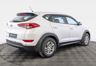 Подержанный автомобиль Hyundai Tucson 2015 года (5 фото)