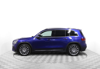 Подержанный автомобиль Mercedes-Benz GLB 2021 года (8 фото)
