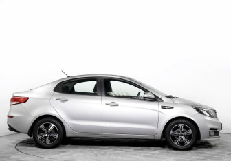 Подержанный автомобиль Kia Rio Sedan 2016 года (4 фото)