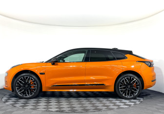 Подержанный автомобиль Zeekr 001 2023 года (7 фото)