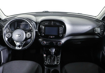Подержанный автомобиль Kia Soul 2019 года (11 фото)