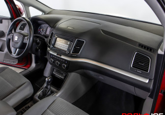 Подержанный автомобиль SEAT Alhambra 2014 года (7 фото)